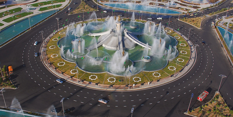 Illustration for article titled Turkmenistan's Astonishing Attempt To Build A City Of The Future